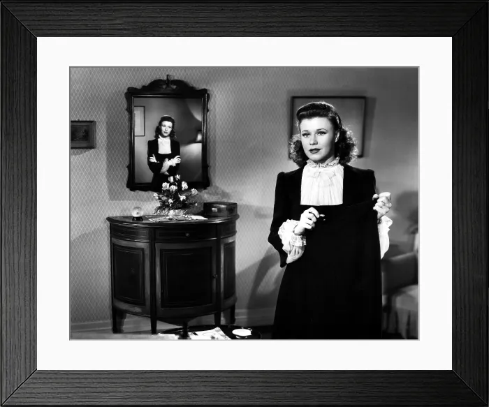 Framed Print : KITTY FOYLE, Ginger Rogers, 1940