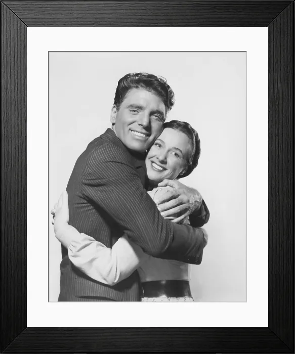 Framed Print : JIM THORPE - ALL-AMERICAN, from left: Burt Lancaster, Phyllis Thaxter, 1951 Framed Print : JIM THORPE - ALL-AMERICAN, from left: Burt Lancaster, Phyllis Thaxter, 1951