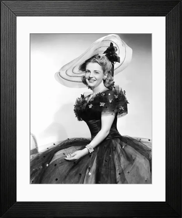 Framed Print : JITTERBUGS, Vivian Blaine, 1943, TM & Copyright 20th Century Fox Film Corp. / courtesy Everett Collection