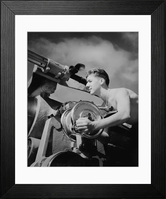 Framed Print : World War II, U.S. soldier sighting the enemy, circa 1940-1946 Framed Print : World War II, U.S. soldier sighting the enemy, circa 1940-1946