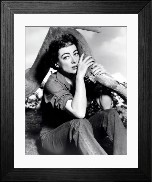 Framed Print : JOHNNY GUITAR, Joan Crawford, 1954 Framed Print : JOHNNY GUITAR, Joan Crawford, 1954