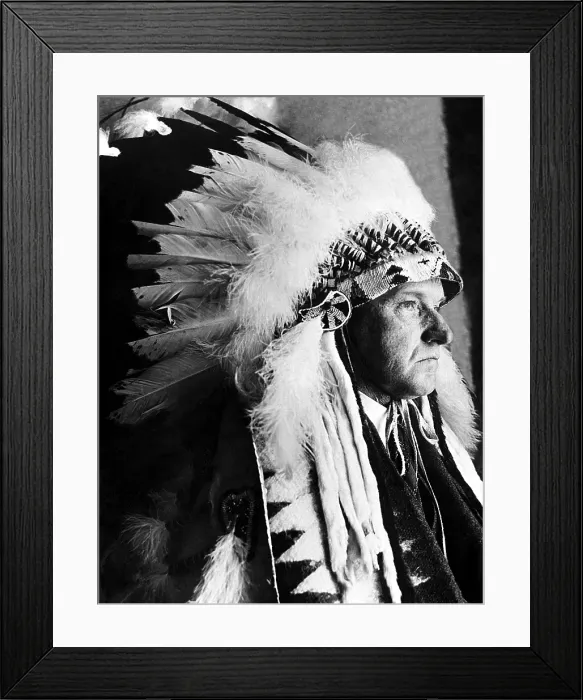 Framed Print : President Calvin Coolidge wears a headdress presented to him by the Sioux Indians, 1927. Courtesy: CSU Archives / Everett Collection Framed Print : President Calvin Coolidge wears a headdress presented to him by the Sioux Indians, 1927. Courtesy: CSU Archives / Everett Collection