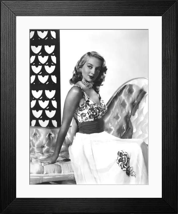 Framed Print : JOHNNY O'CLOCK, Evelyn Keyes, 1947 Framed Print : JOHNNY O'CLOCK, Evelyn Keyes, 1947
