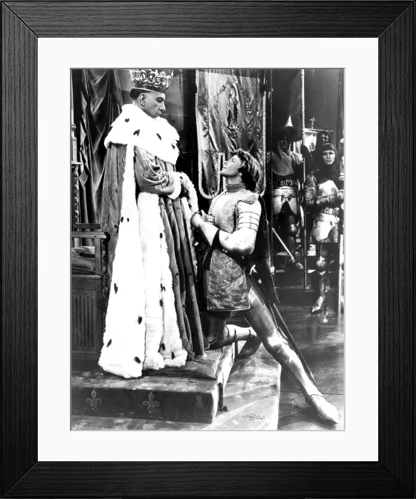 Framed Print : JOAN OF ARC, Jose Ferrer, Ingrid Bergman, 1948