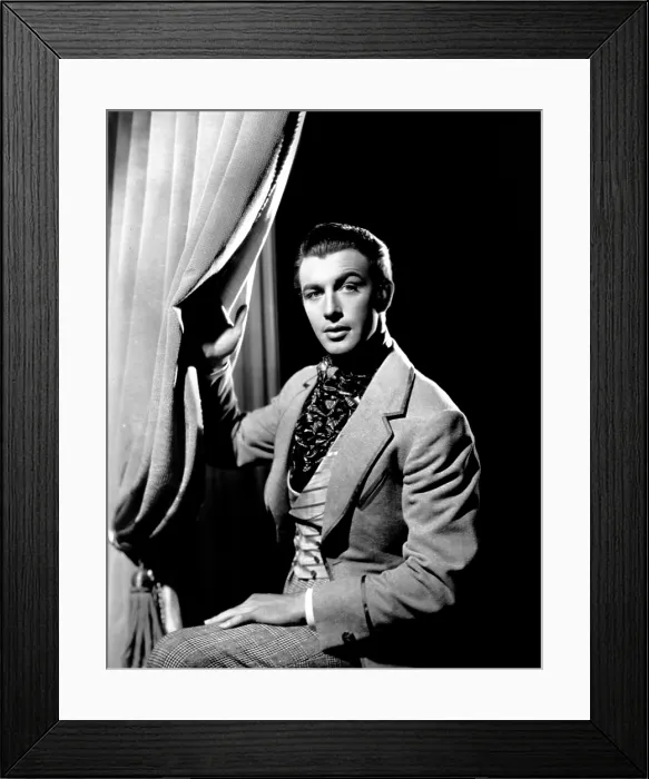 Framed Print : CAMILLE, Robert Taylor, 1936 Framed Print : CAMILLE, Robert Taylor, 1936