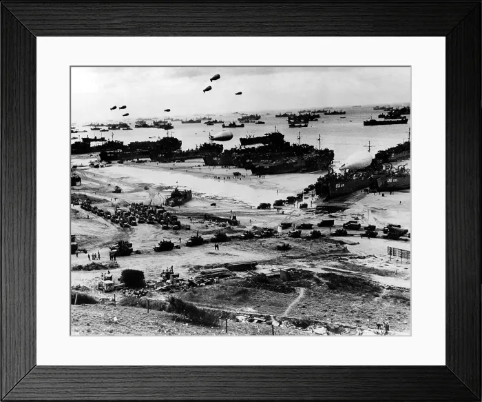 Framed Print : World War II, Normandy Beachhead invasion, France, June 6, 1944.. Courtesy: CSU Archives  /  Everett Collection