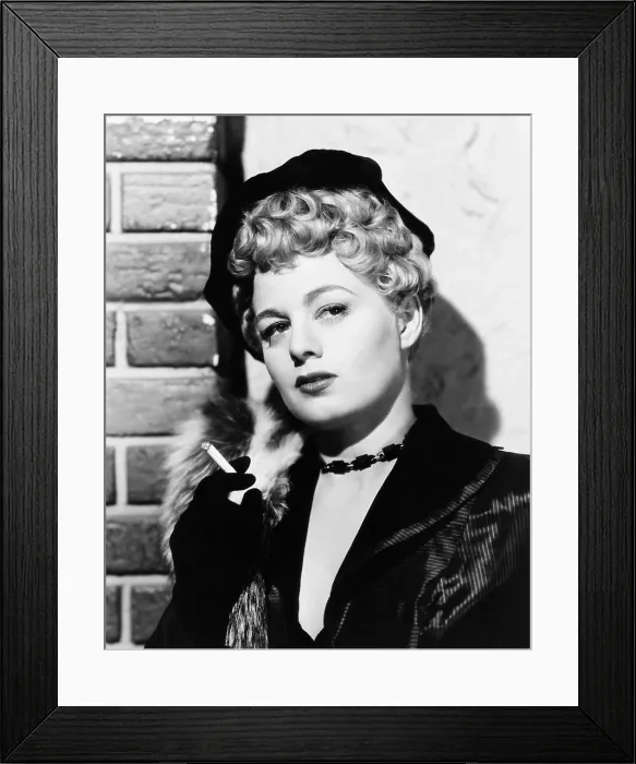 Framed Print : JOHNNY STOOL PIGEON, Shelley Winters, 1949 Framed Print : JOHNNY STOOL PIGEON, Shelley Winters, 1949