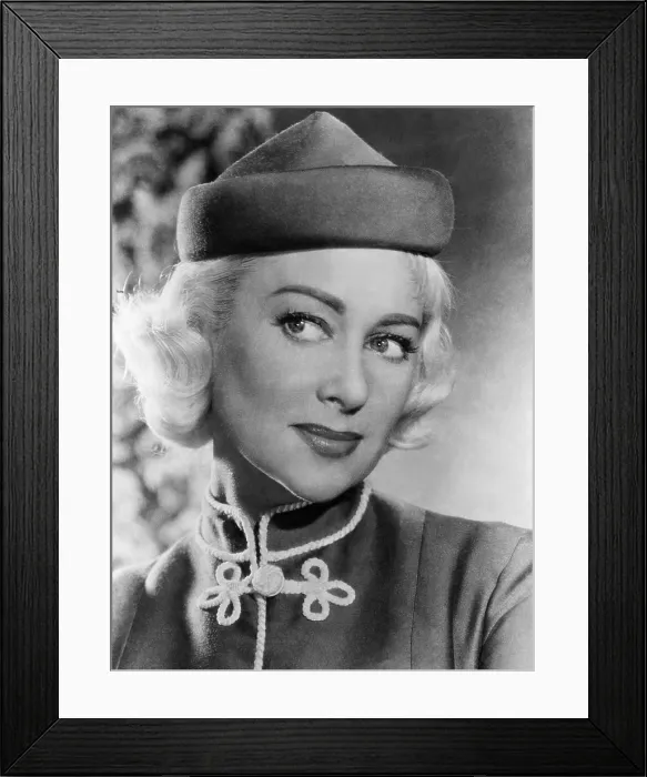 Framed Print : THE FOXIEST GIRL IN PARIS, (aka NATHALIE), Martine Carol, 1957