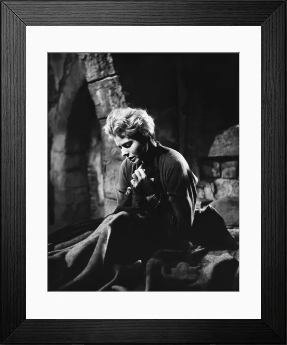 Framed Print : JOAN OF ARC, Ingrid Bergman, 1948 Framed Print : JOAN OF ARC, Ingrid Bergman, 1948