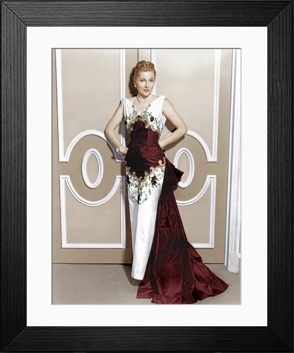 Framed Print : SERENADE, Joan Fontaine, 1956