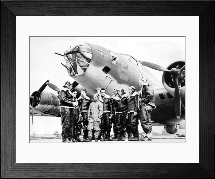 Framed Print : World War II: American soldiers at a bomber command station in England before taking off on a bombing mission, August, 1942.. Courtesy: CSU Archives  /  Everett Collection