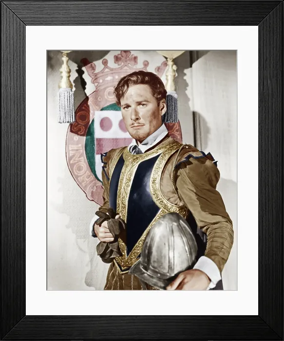 Framed Print : THE PRIVATE LIVES OF ELIZABETH AND ESSEX, Errol Flynn as the Earl of Essex, 1939 Framed Print : THE PRIVATE LIVES OF ELIZABETH AND ESSEX, Errol Flynn as the Earl of Essex, 1939