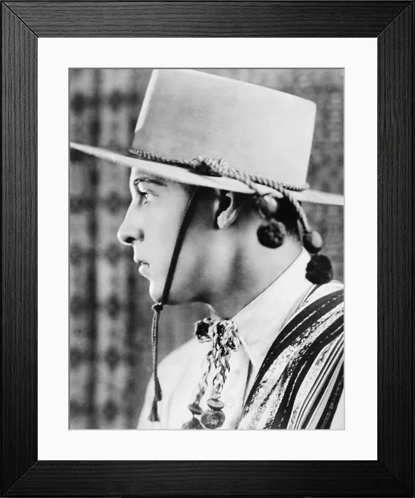 Framed Print : THE FOUR HORSEMEN OF THE APOCALYPSE, Rudolph Valentino, 1921 Framed Print : THE FOUR HORSEMEN OF THE APOCALYPSE, Rudolph Valentino, 1921