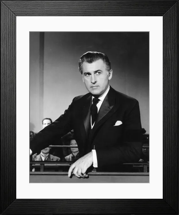 Framed Print : FOOTSTEPS IN THE FOG, Stewart Granger, 1955