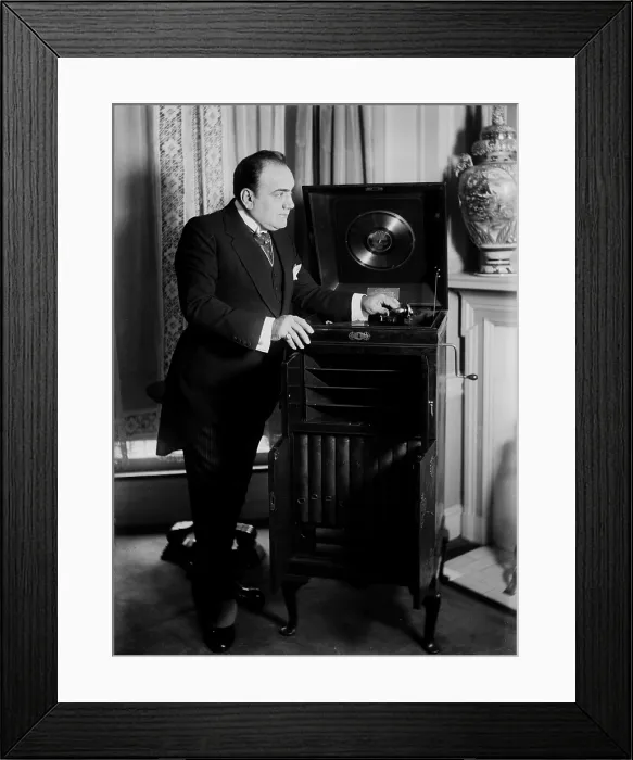 Framed Print : Enrico Caruso (1873-1921), Italian Opera singer, circa 1910s Framed Print : Enrico Caruso (1873-1921), Italian Opera singer, circa 1910s