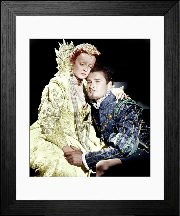Framed Print : THE PRIVATE LIVES OF ELIZABETH AND ESSEX, from left: Bette Davis as Queen Elizabeth I, Errol Flynn, 1939