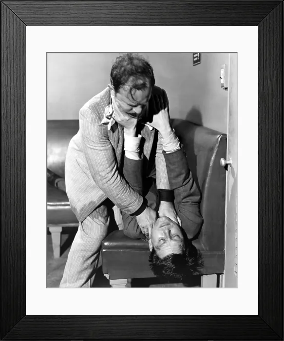 Framed Print : THE NARROW MARGIN, David Clarke, Charles McGraw, 1952 Framed Print : THE NARROW MARGIN, David Clarke, Charles McGraw, 1952