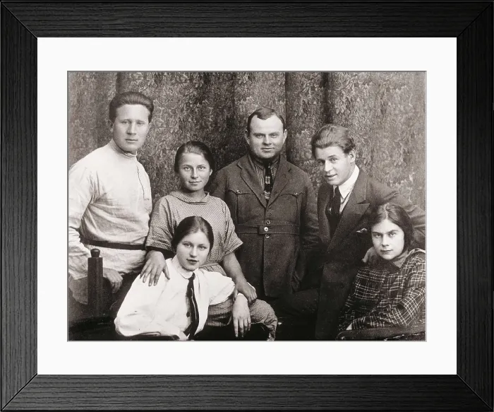 Framed Print : ESENIN, Serguei Aleksandrovich (1895-1925). Esenin (right) with his sisters Alexandra and Ekaterina. AISA / Everett Collection**US SALES ONLY** Framed Print : ESENIN, Serguei Aleksandrovich (1895-1925). Esenin (right) with his sisters Alexandra and Ekaterina. AISA / Everett Collection**US SALES ONLY**