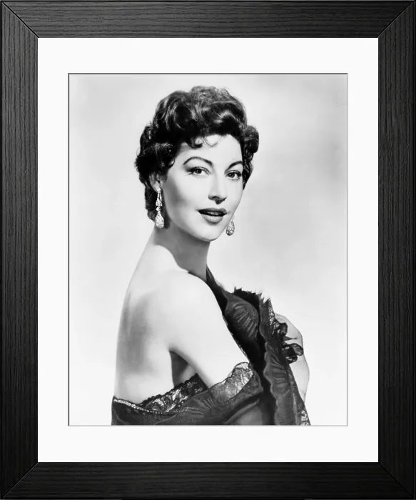 Framed Print : THE NAKED MAJA, Ava Gardner, 1958 Framed Print : THE NAKED MAJA, Ava Gardner, 1958