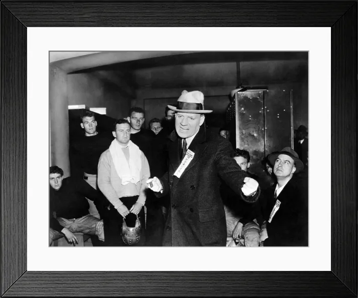 Framed Print : KNUTE ROCKNE ALL AMERICAN, Pat O'Brien (center), 1940