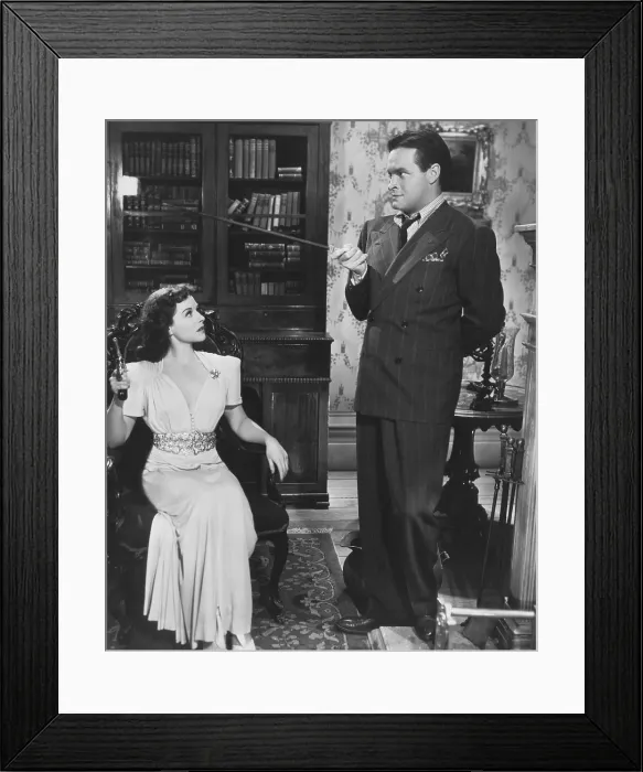 Framed Print : THE CAT AND THE CANARY, from left: Paulette Goddard, Bob Hope, 1939 Framed Print : THE CAT AND THE CANARY, from left: Paulette Goddard, Bob Hope, 1939