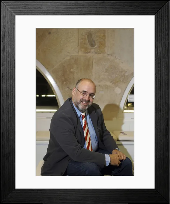 Framed Print : CERVERAJordi (1959). Writer. 2004. Oscar Elias / AISA / Everett Collection (184303)**US SALES ONLY** Framed Print : CERVERAJordi (1959). Writer. 2004. Oscar Elias / AISA / Everett Collection (184303)**US SALES ONLY**