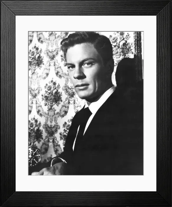 Framed Print : THE NAKED STREET, Peter Graves, 1955