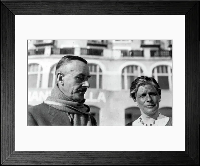 Framed Print : THOMAS MANN-With his wife Katia. 1932. Courtesy: CSU Archives  /  Everett Collection