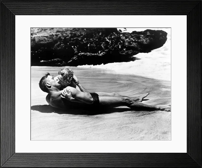 Framed Print : FROM HERE TO ETERNITY, Burt Lancaster, Deborah Kerr, 1953 Framed Print : FROM HERE TO ETERNITY, Burt Lancaster, Deborah Kerr, 1953