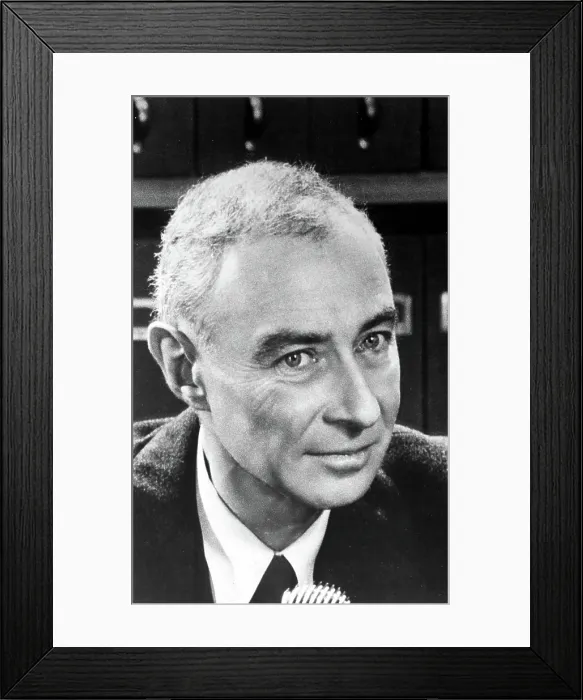 Framed Print : J. ROBERT OPPENHEIMER- head of the Manhattan Project (developed the Atom bomb). Courtesy: CSU Archives  /  Everett Collection