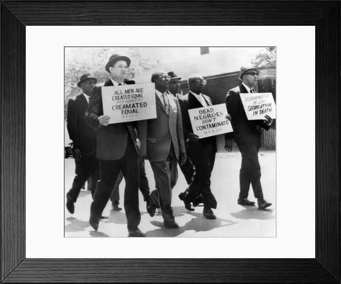 Framed Print : Demonstrators picket at Oak Woods Cemetery in Chicago. The cemetery refused to cremate a black woman's body, 1963. Courtesy: CSU Archives / Everett Collection