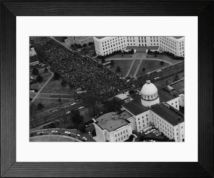 Framed Print : Civil rights marchers in front of the Alabama State Capitol at the end of their march from Selma to Montgomery, 1965. Courtesy: CSU Archives / Everett Collection