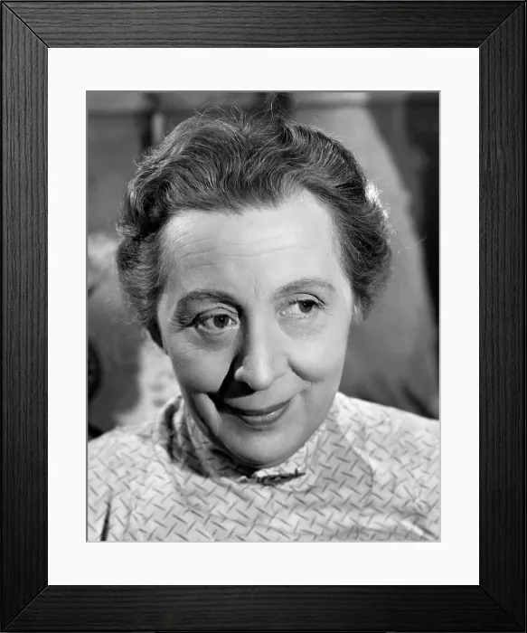 Framed Print : THE LAST DAYS OF DOLWYN (WOMEN OF DOLWYN), Edith Evans, 1949 Framed Print : THE LAST DAYS OF DOLWYN (WOMEN OF DOLWYN), Edith Evans, 1949
