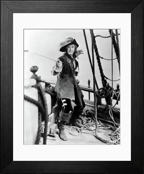 Framed Print : CAPTAIN BLOOD, Errol Flynn, 1935
