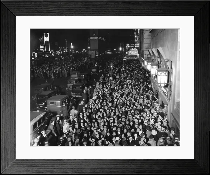 Framed Print : TIMES SQUARE, NY, late 1930s.. Courtesy: CSU Archives / Everett Collection Framed Print : TIMES SQUARE, NY, late 1930s.. Courtesy: CSU Archives / Everett Collection