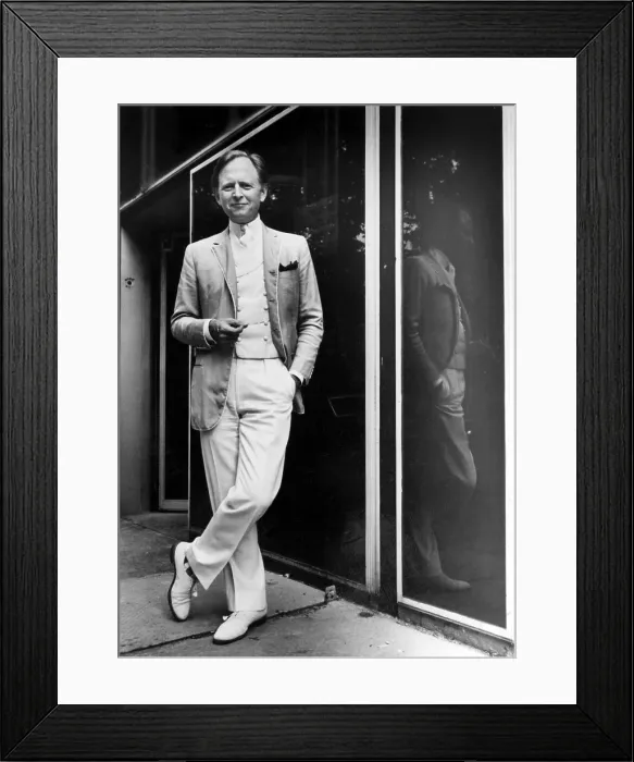 Framed Print : Tom Wolfe in 1981. Courtesy: CSU Archives / Everett Collection Framed Print : Tom Wolfe in 1981. Courtesy: CSU Archives / Everett Collection