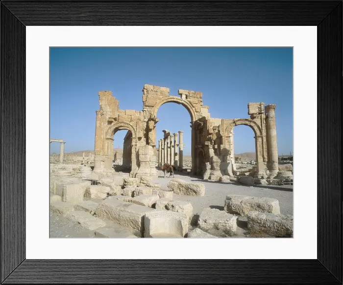 Framed Print : SYRIA. Palmira. Monumental arch in the colonnade avenue. Roman art. Early Empire. Architecture. AISA / Everett Collection**US SALES ONLY** Framed Print : SYRIA. Palmira. Monumental arch in the colonnade avenue. Roman art. Early Empire. Architecture. AISA / Everett Collection**US SALES ONLY**