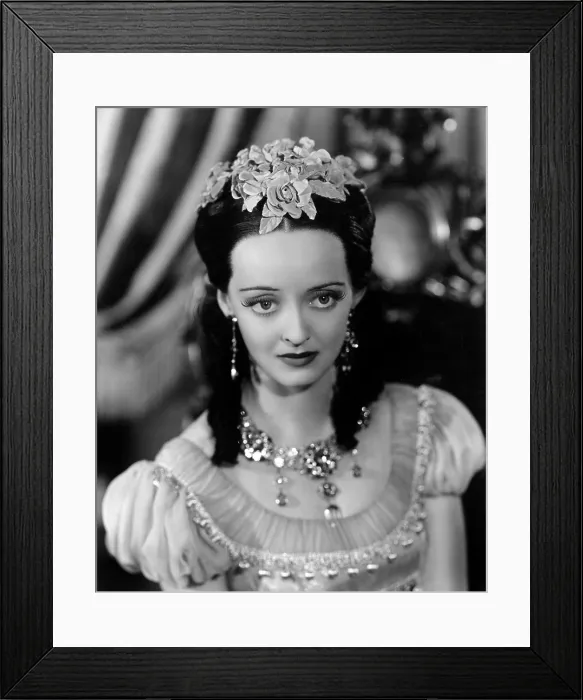Framed Print : JUAREZ, Bette Davis, 1939 Framed Print : JUAREZ, Bette Davis, 1939