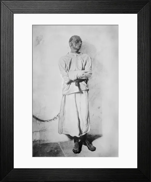 Framed Print : Portrait of a mentally insane man, original title: Maniac chained to a wall, from Fool's Tower (aka The Narrenturm), home for mental patients, Vienna, Austria