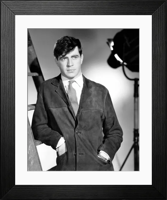 Framed Print : A KIND OF LOVING, Alan Bates, 1962