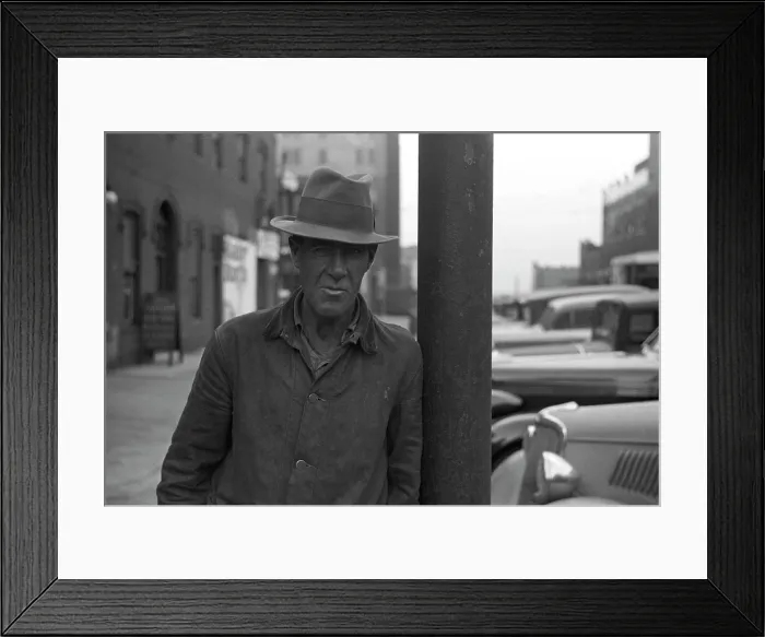 Framed Print : Unemployed man, Omaha Nebraska, photograph by John Vachon, November, 1938