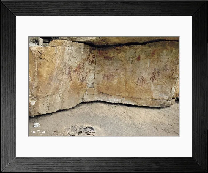Framed Print : SPAIN. Fuencaliente. Pea Escrita Caves. Red and ochre antropomorphic paintings (4000-2000 BC). Cave. AISA / Everett Collection**US SALES ONLY**