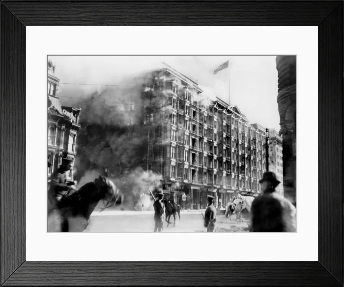 Framed Print : San Francisco, Palace Hotel on fire, during earthquake and fire, California, April 18, 1906 Framed Print : San Francisco, Palace Hotel on fire, during earthquake and fire, California, April 18, 1906