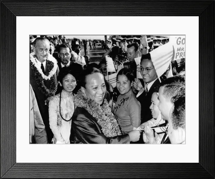 Framed Print : President of South Vietnam Nguyen Van Thieu, shaking hands with students from the University of Hawaii, with U.S Framed Print : President of South Vietnam Nguyen Van Thieu, shaking hands with students from the University of Hawaii, with U.S