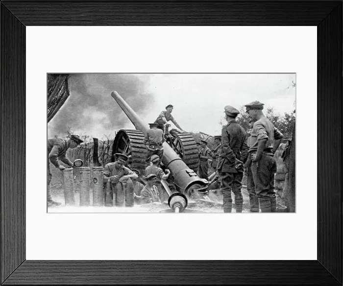 Framed Print : A British heavy gun in action, British soldiers preparing artillery shells and manning a large artillery piece, circa 1914-1918 Framed Print : A British heavy gun in action, British soldiers preparing artillery shells and manning a large artillery piece, circa 1914-1918