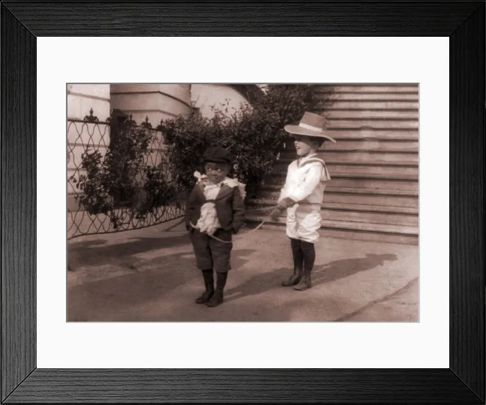 Framed Print : Roosevelt Quentin (1897-1918), playing with his African American White House friend, Roswell Newcomb Pinckney, son of White House steward, Henry Pinckney