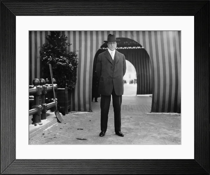 Framed Print : William Randolph Hearst photographed outside Washington D.C.'s Willard Hotel in 1911