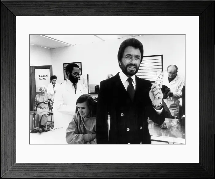 Framed Print : THE KENTUCKY FRIED MOVIE, Bill Bixby, 1977