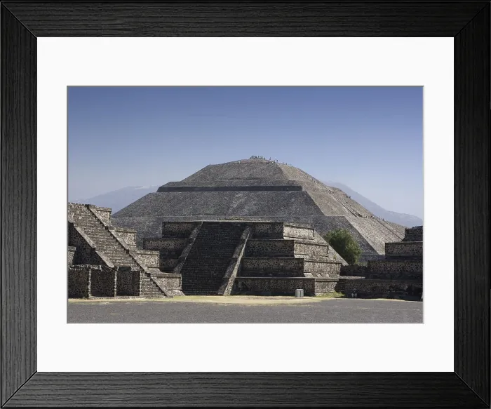 Framed Print : MEXICO. STATE OF MEXICO. Teotihuacn. Avenue of the Dead. The Sun Pyramid. Teotihuacan culture. RAGA / AISA / Everett Collection (190025)**US SALES ONLY** Framed Print : MEXICO. STATE OF MEXICO. Teotihuacn. Avenue of the Dead. The Sun Pyramid. Teotihuacan culture. RAGA / AISA / Everett Collection (190025)**US SALES ONLY**