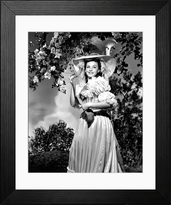 Framed Print : KITTY, Paulette Goddard, 1945